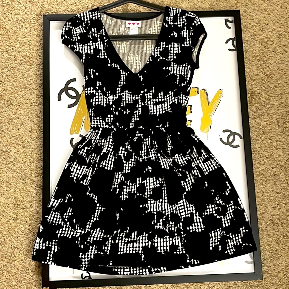 Black and white dress